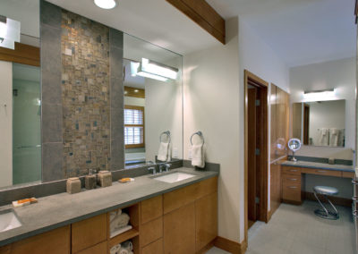 Bath Bethesda Condo